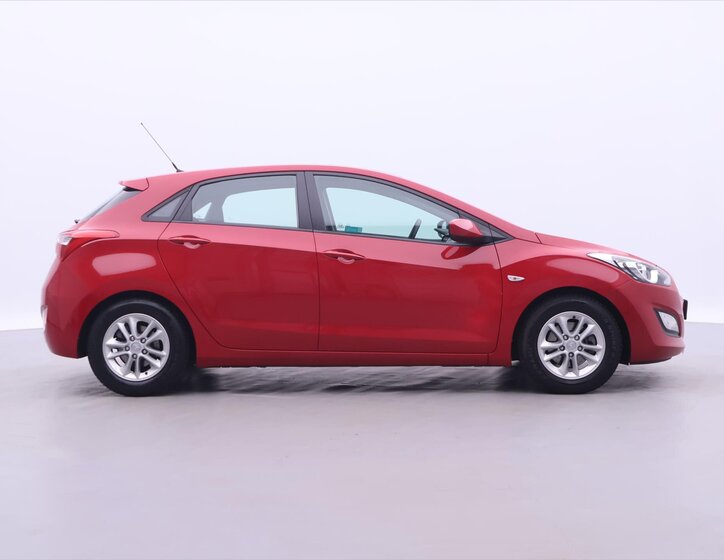 Hyundai i30 Hatchback 1,4 l 73 kw