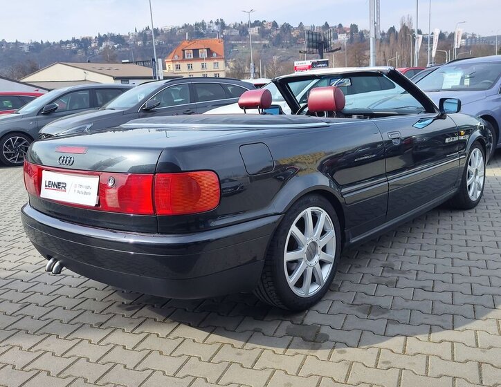 Audi 80 Kabriolet 1,9 l 66 kw