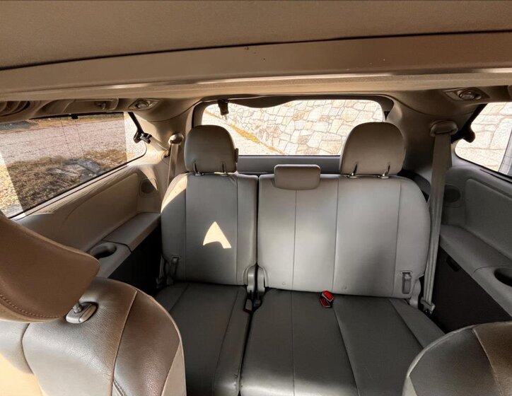 Toyota Sienna MPV 3,5 l 198 kw