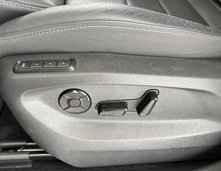 Škoda Kodiaq SUV / Terénní 2,0 l 142 kw