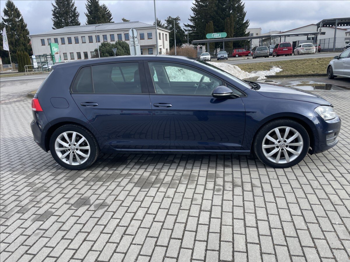 Volkswagen Golf Hatchback 1,6 l 77 kw