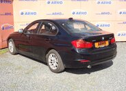 BMW Řada 3 Sedan / Limuzína 2,0 l 105 kw