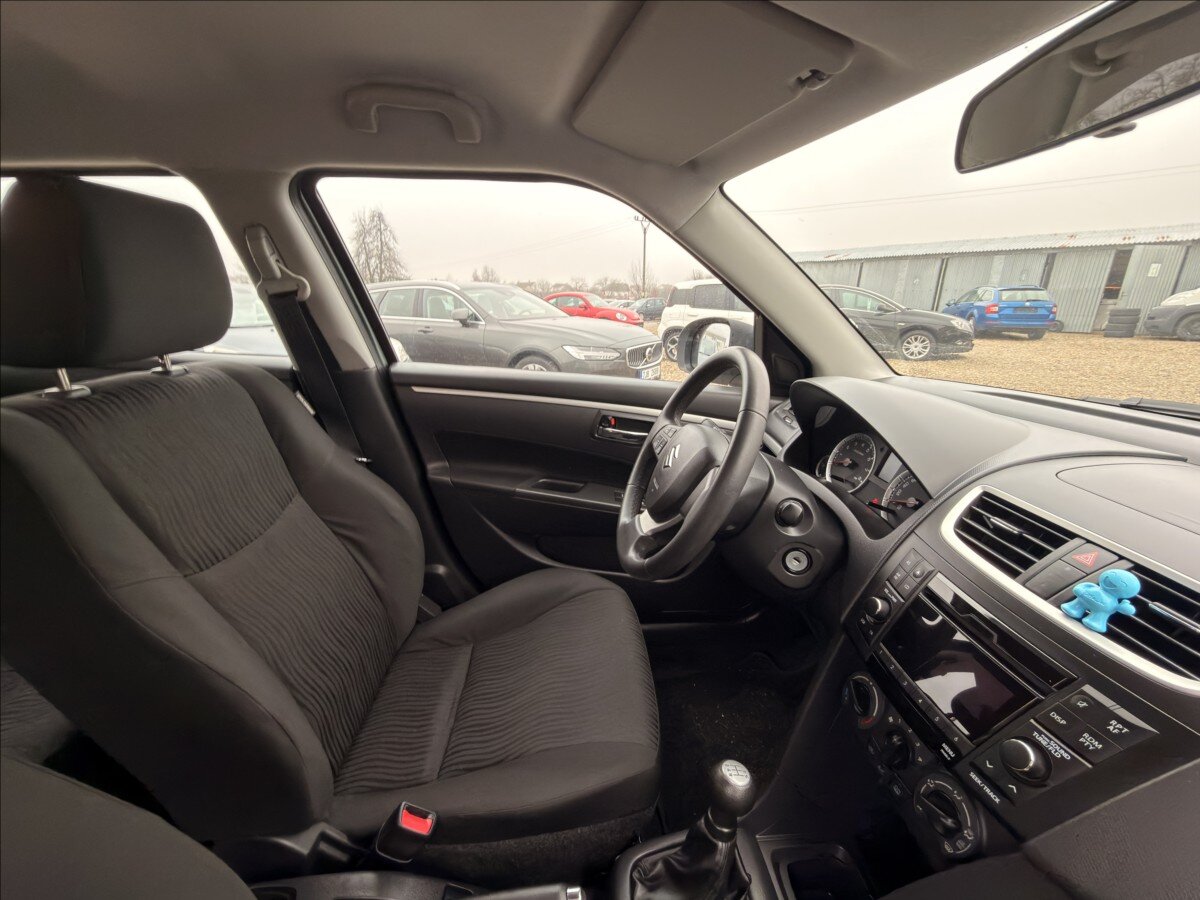 Suzuki Swift Hatchback 1,2 l 69 kw
