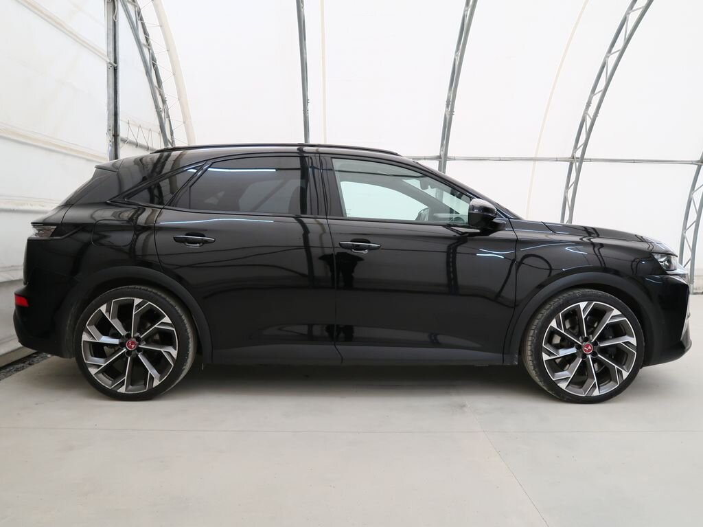 DS Automobiles DS7 Crossback SUV / Terénní 1,6 l 147 kw