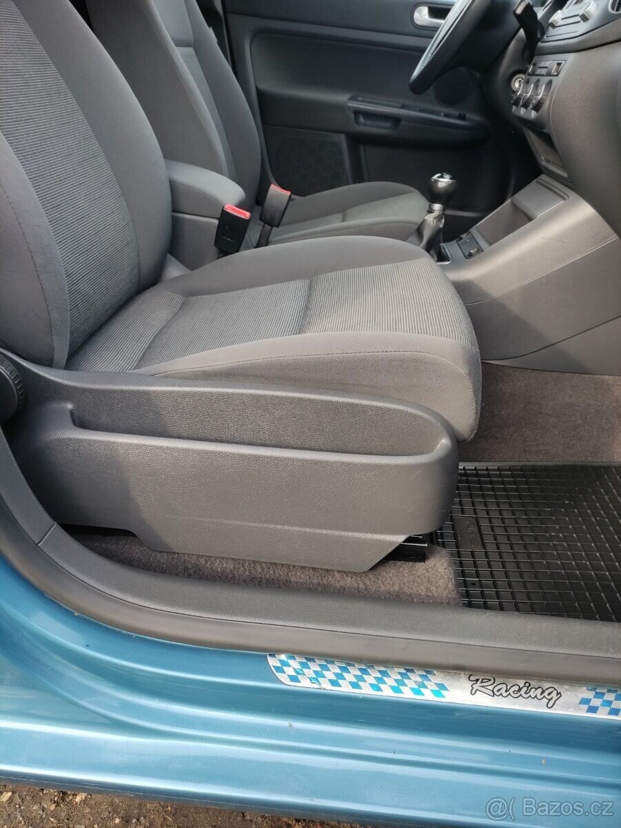 Volkswagen Golf Plus MPV 0,0 77 kw