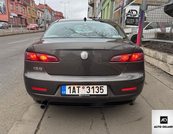 Alfa Romeo Ostatní 5