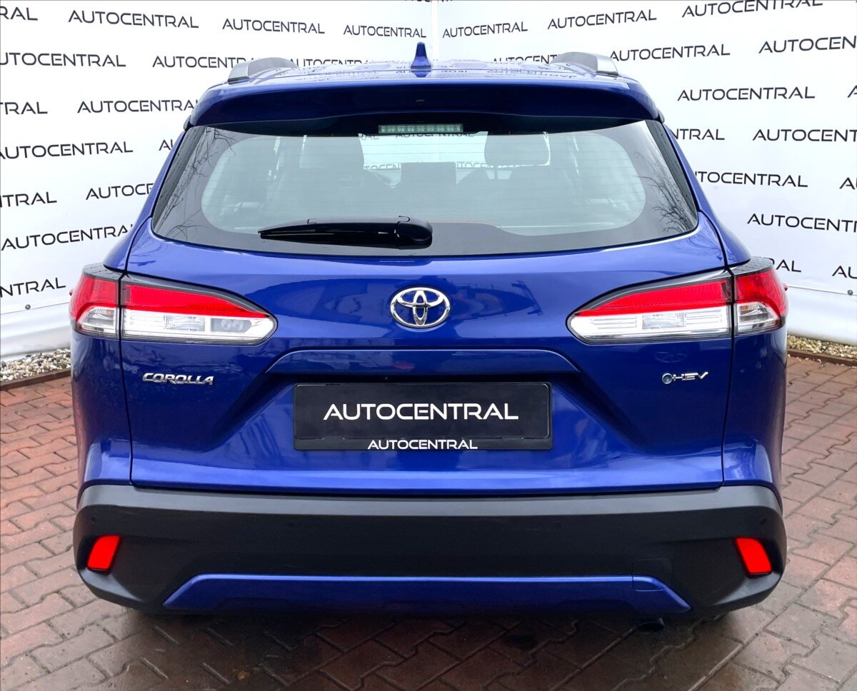 Toyota Corolla Cross SUV 2,0 l 112 kw