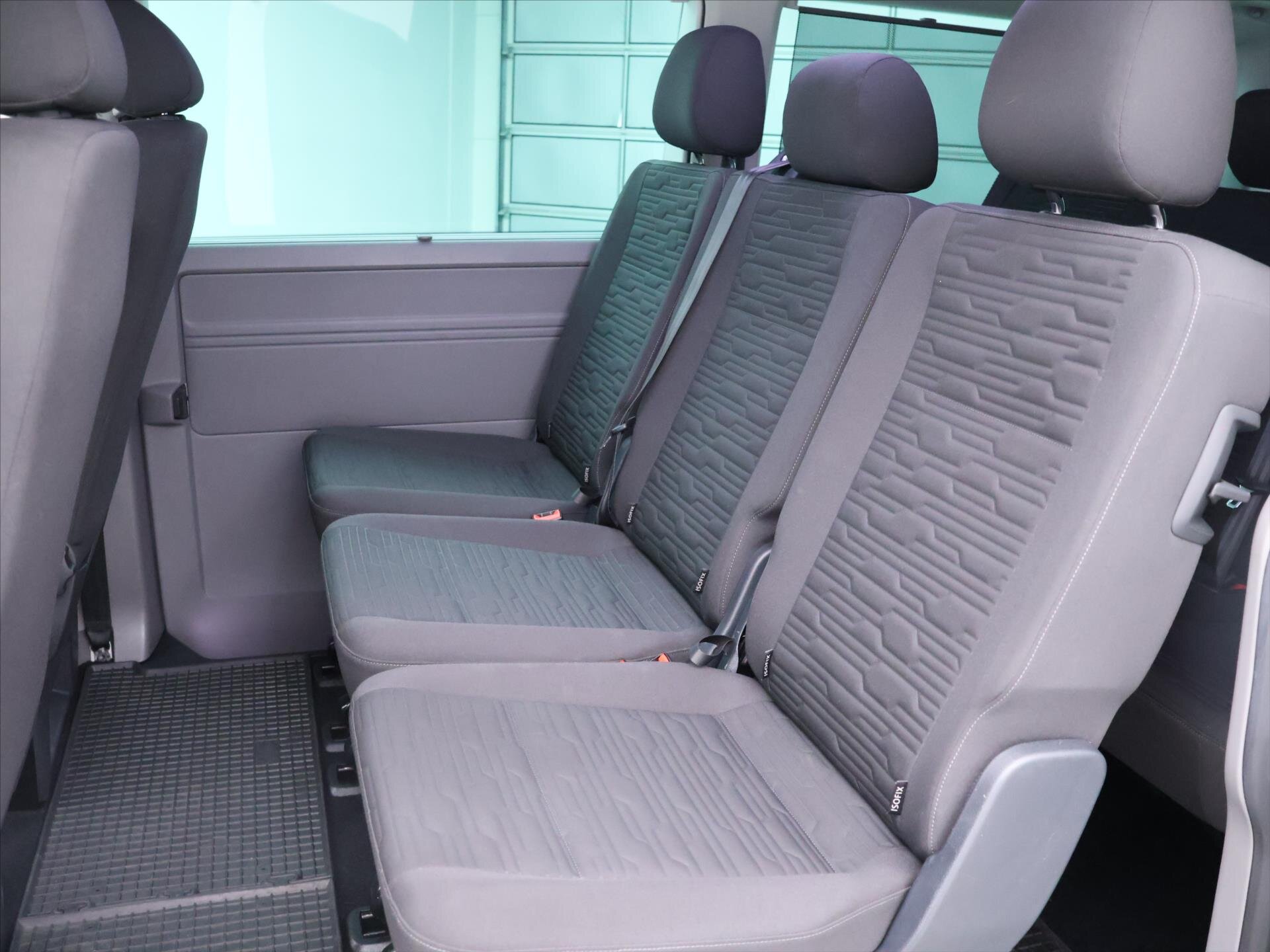 Volkswagen Caravelle Kombi 2,0 l 110 kw