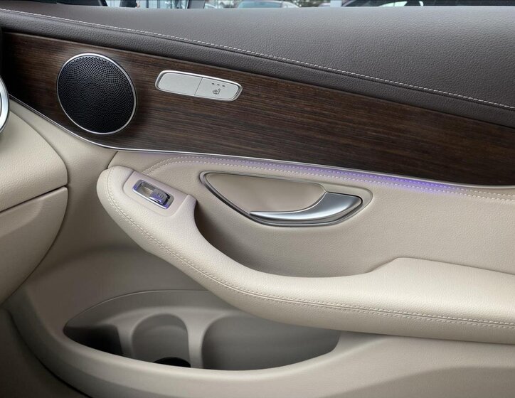 Mercedes-Benz GLC SUV 2,0 l 143 kw