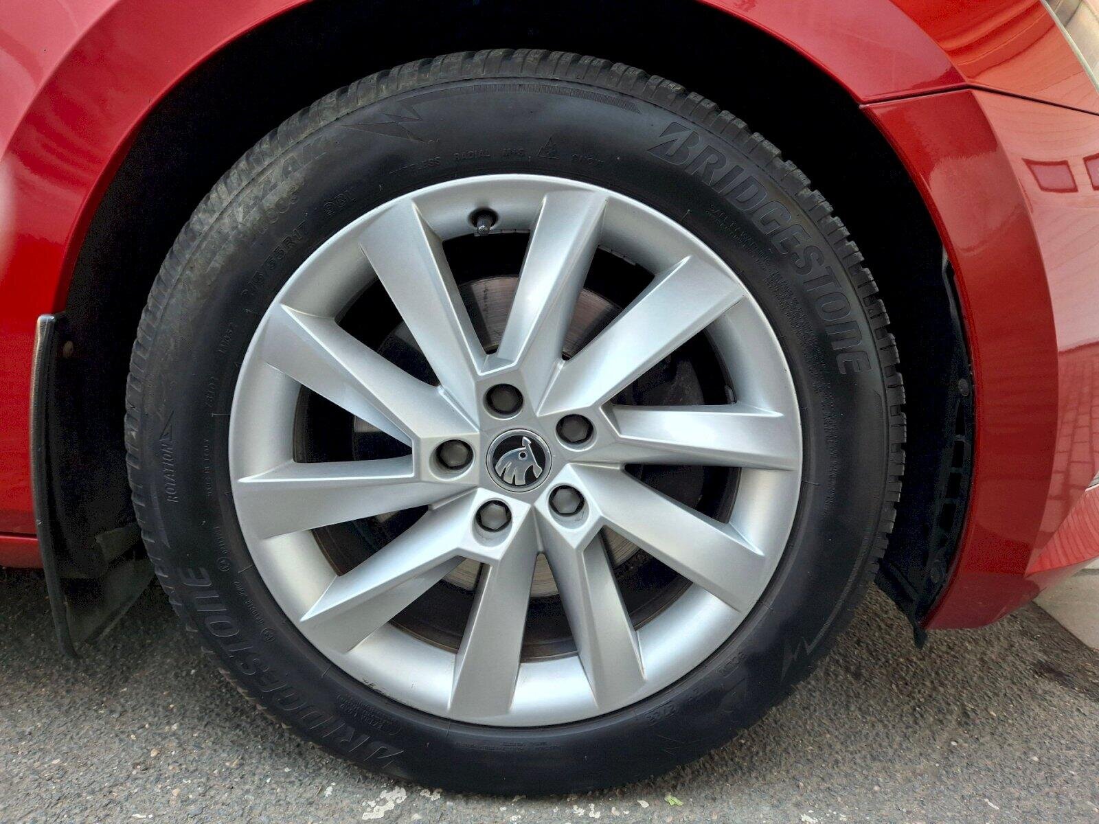 Škoda Superb Kombi 2,0 l 110 kw