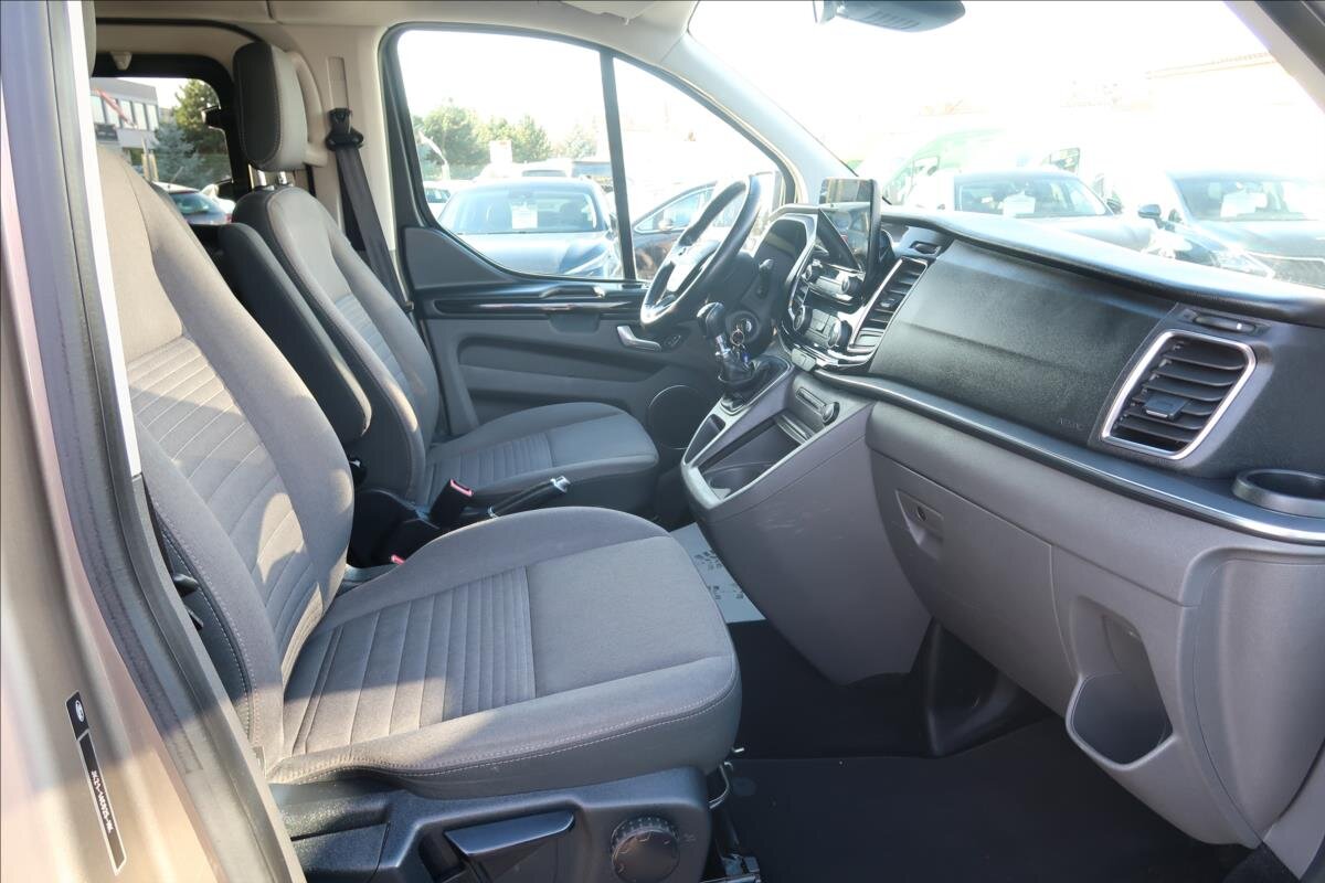 Ford Tourneo Custom Ostatní 2,0 l 96 kw