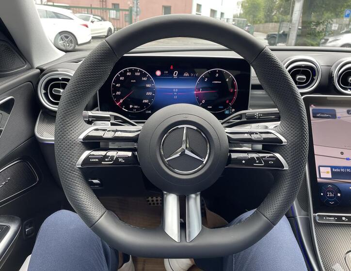 Mercedes-Benz Třídy C 9