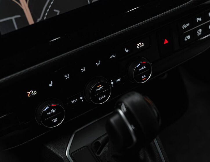 Volkswagen Transporter 11