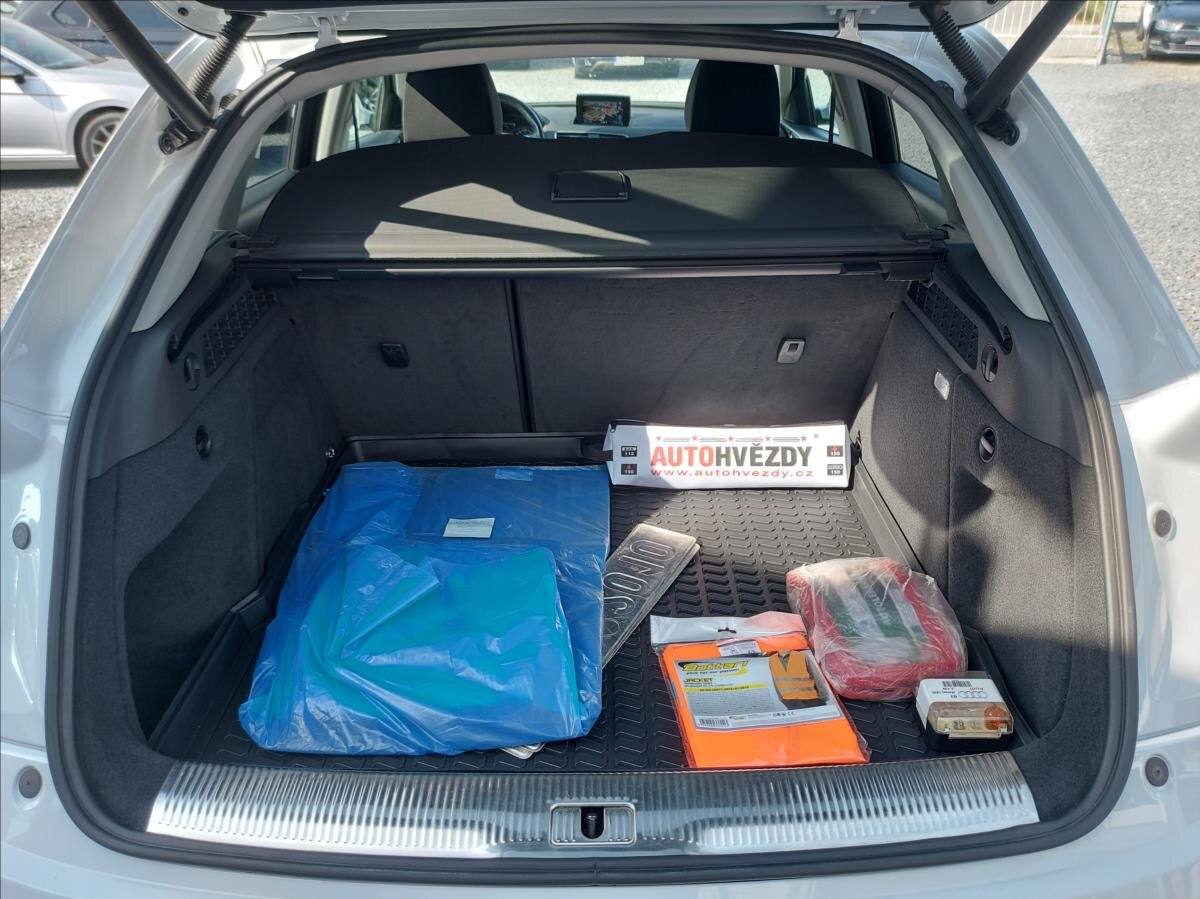 Audi Q3 SUV / Terénní 2,0 l 110 kw