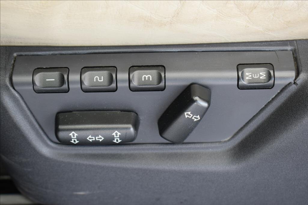Volvo XC90 SUV / Terénní 2,4 l 136 kw