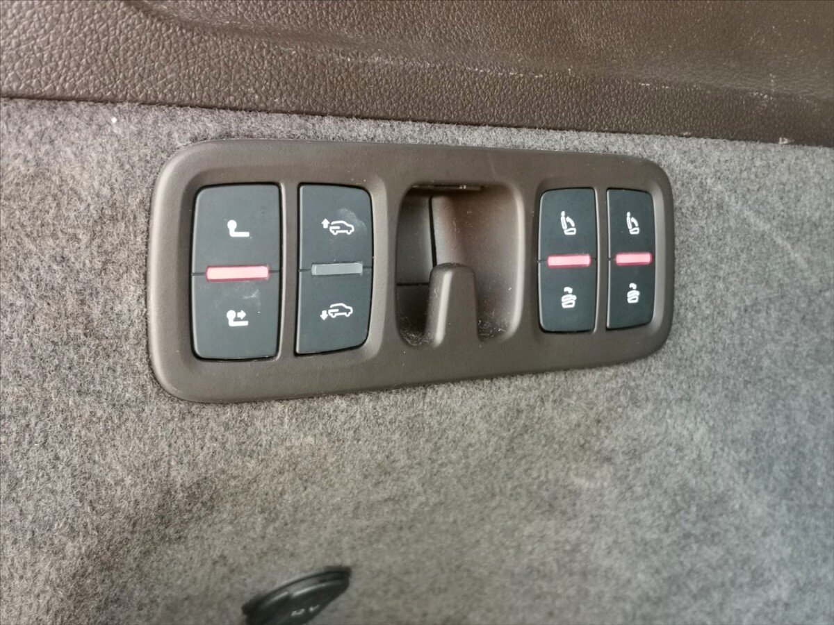 Audi Q7 SUV / Terénní 3,0 l 200 kw