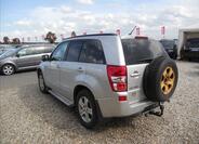 Suzuki Grand Vitara 8