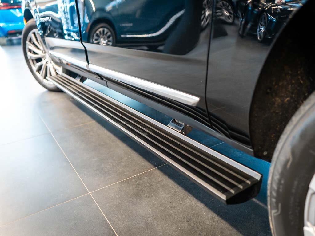 GMC Yukon SUV / Terénní 6,2 l 313 kw