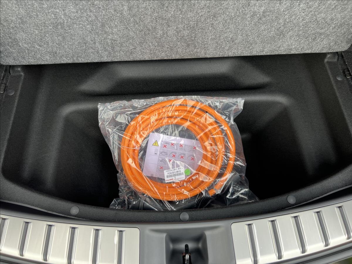 Lexus RZ 450e SUV / Terénní 0,0 230 kw