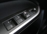 Suzuki Vitara SUV / Terénní 1,4 l 95 kw