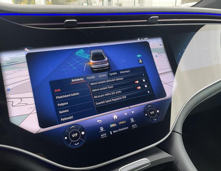 Mercedes-Benz EQS 13