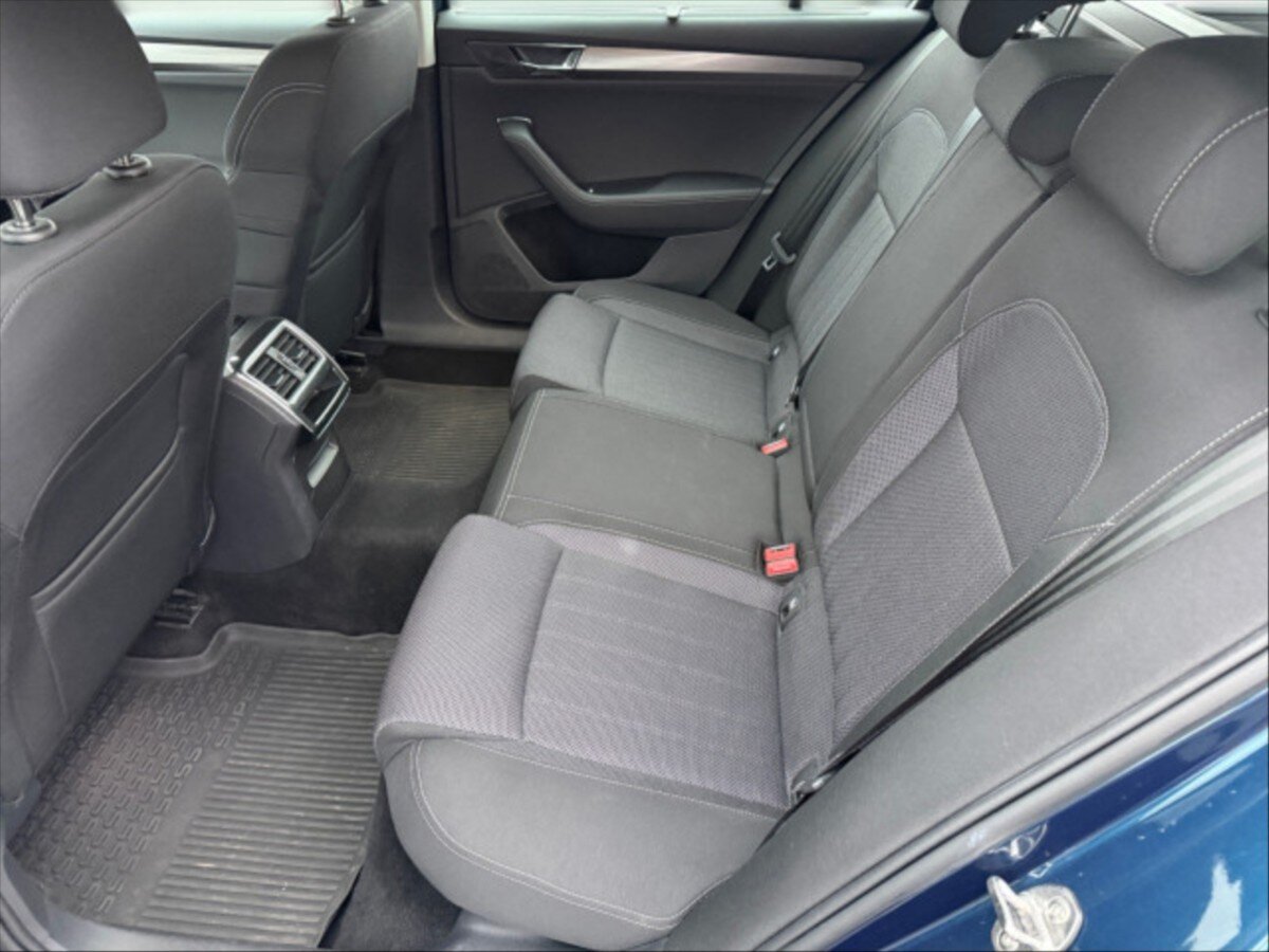Škoda Superb Kombi 2,0 l 110 kw