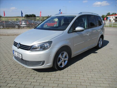 Volkswagen Touran Kombi 1,2 l 77 kw