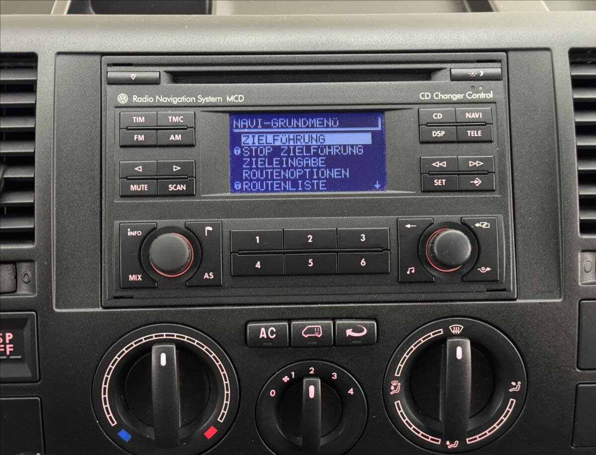 Volkswagen Caravelle Kombi 1,9 l 75 kw