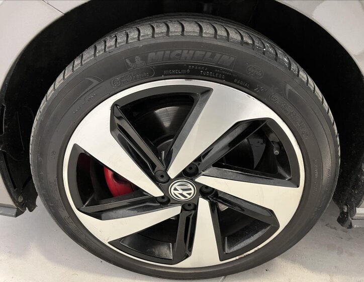 Volkswagen Polo Hatchback 2,0 l 147 kw