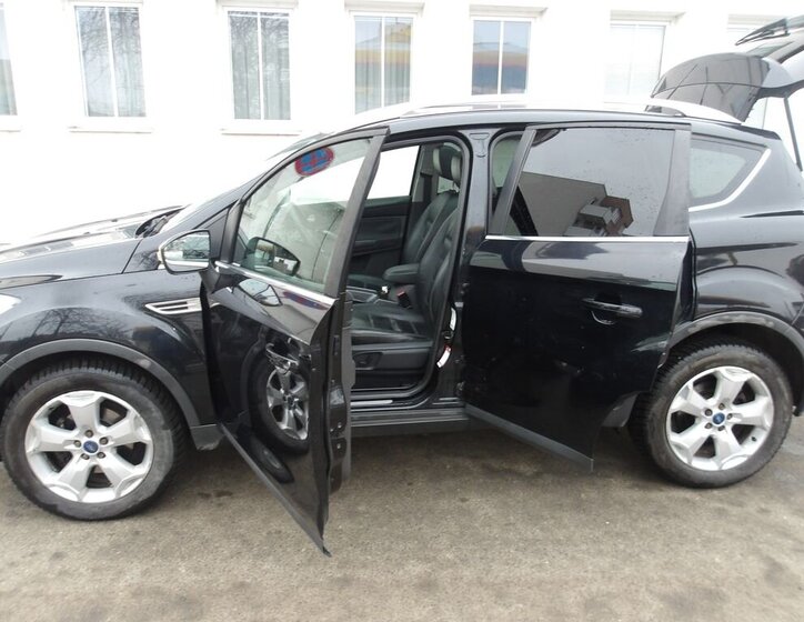 Ford Kuga SUV 2,0 l 120 kw