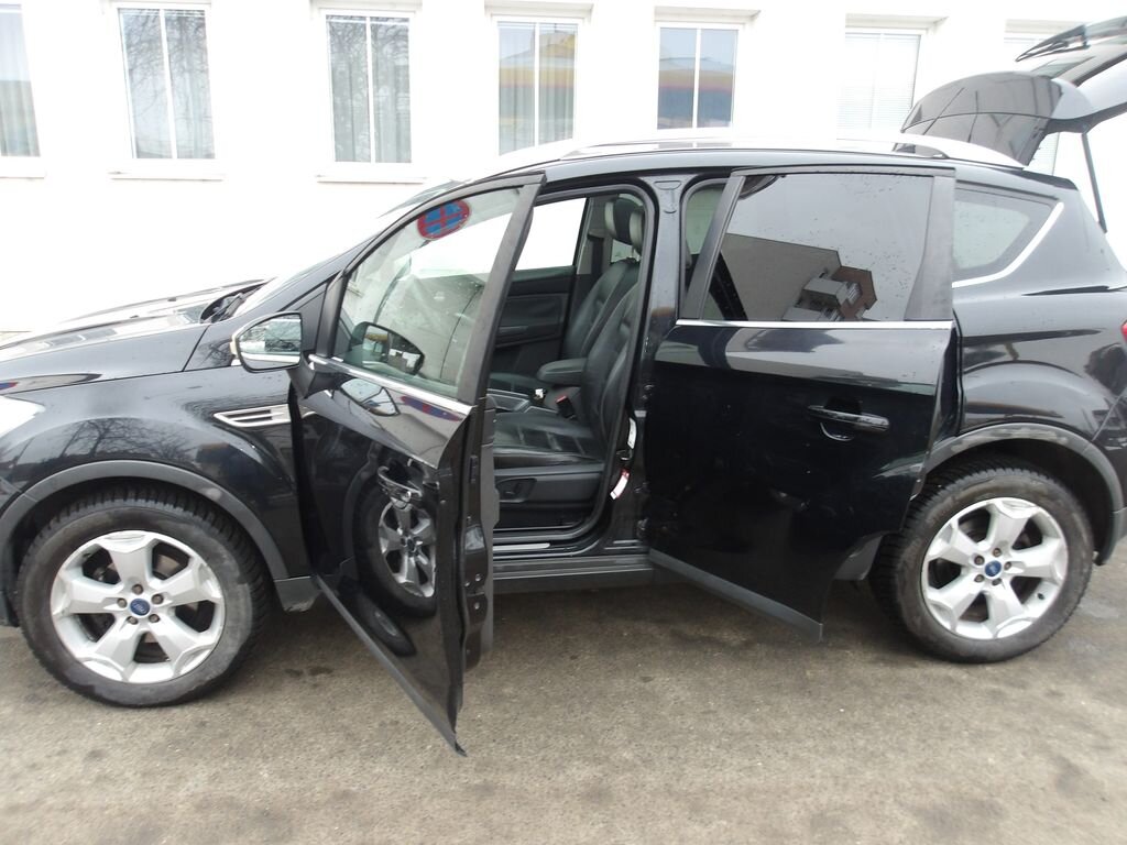 Ford Kuga SUV 2,0 l 120 kw