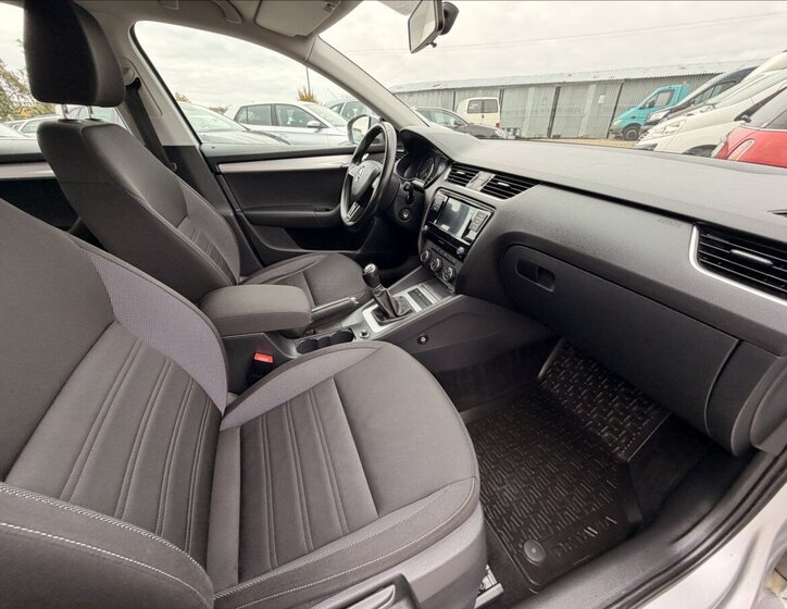 Škoda Octavia Kombi 2,0 l 110 kw