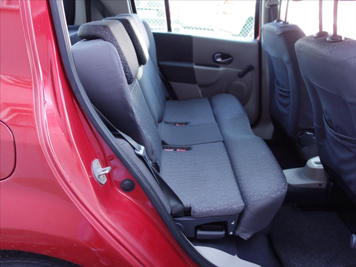 Renault Modus Hatchback 1,5 l 60 kw