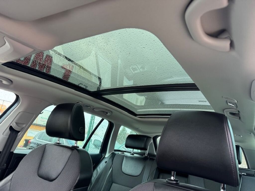 Škoda Octavia Kombi 2,0 l 110 kw