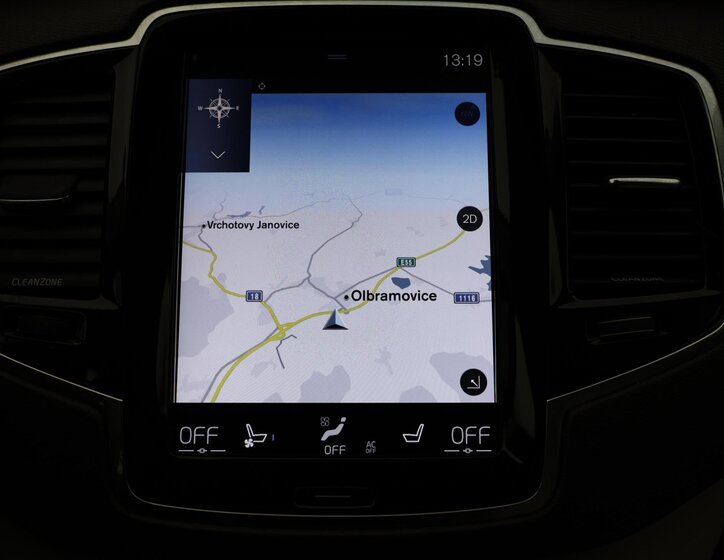 Volvo XC90 SUV / Terénní 2,0 l 165 kw