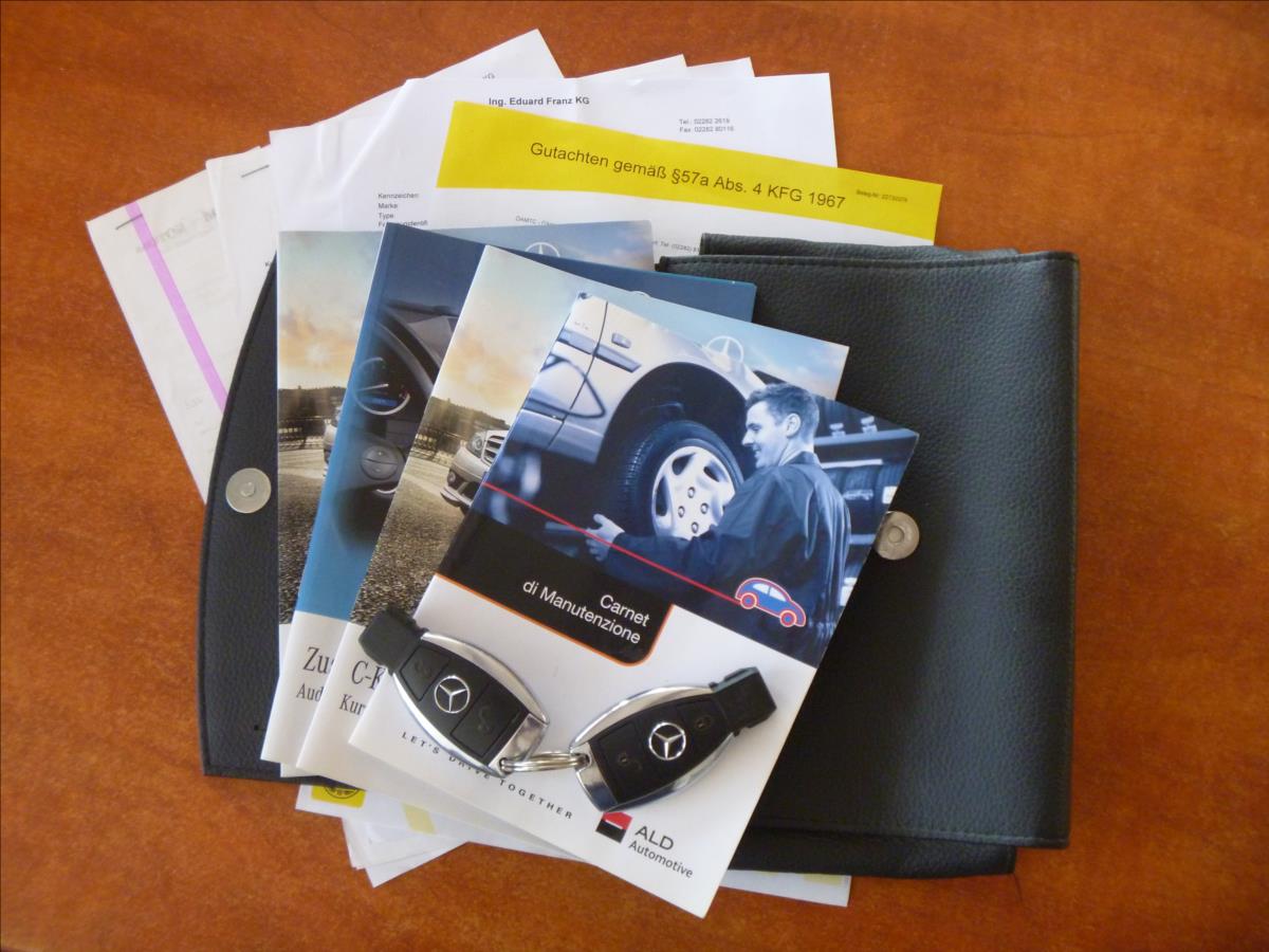 Mercedes-Benz Třídy C Kombi 2,1 l 100 kw