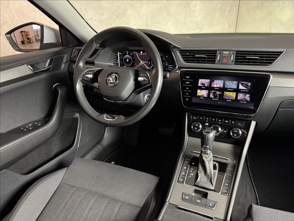 Škoda Superb Kombi 1,4 l 160 kw