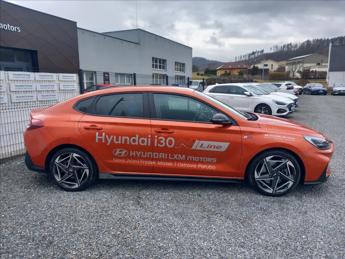 Hyundai i30 Hatchback 1,5 l 103 kw