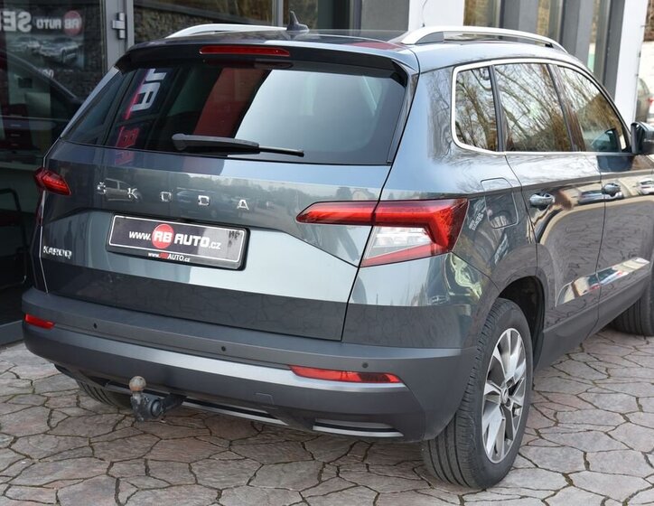 Škoda Karoq SUV / Terénní 2,0 l 85 kw