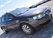 Volkswagen Passat Kombi 1,9 l 77 kw