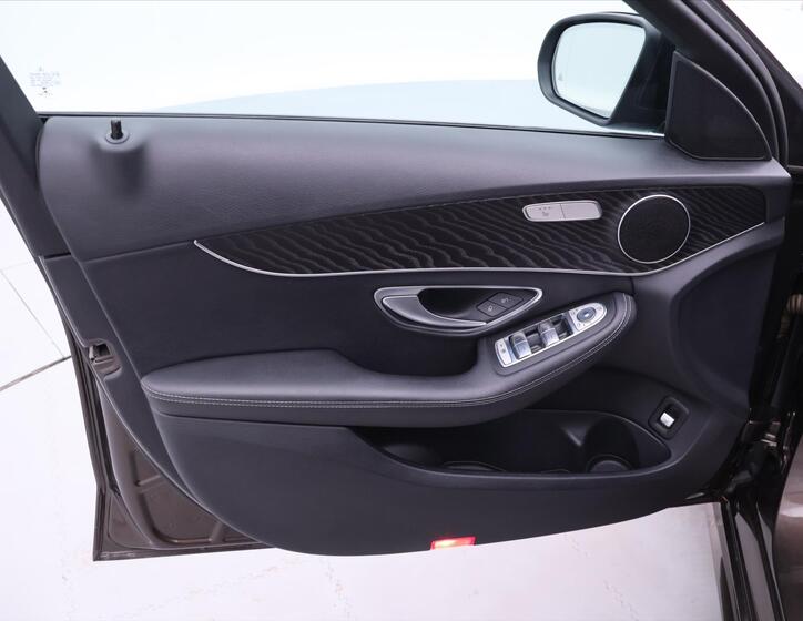 Mercedes-Benz Třídy C 11