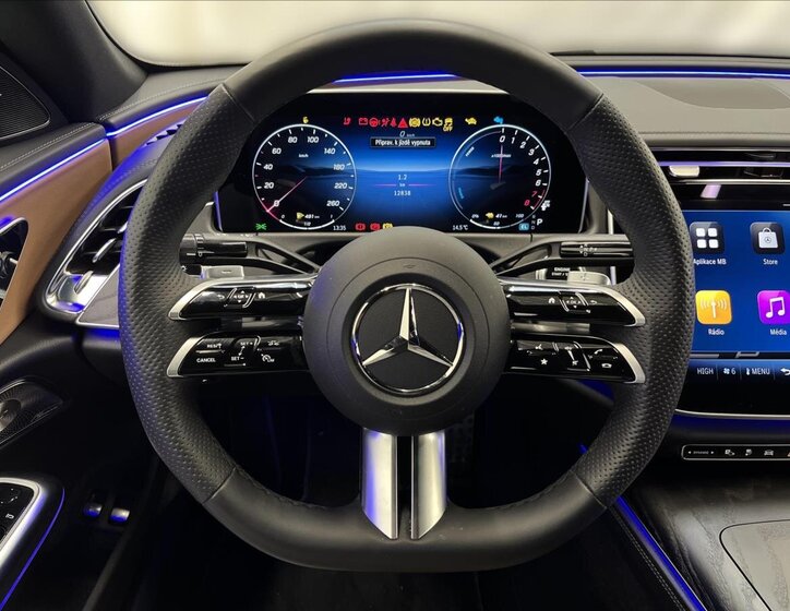 Mercedes-Benz Třídy E Sedan 2,0 l 185 kw