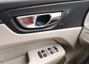 Volvo XC60 SUV 2,0 l 145 kw