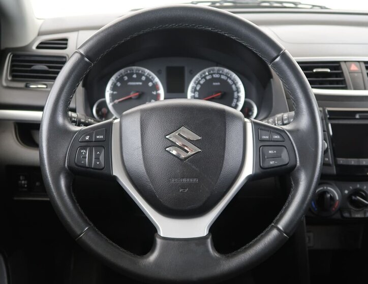 Suzuki Swift Hatchback 1,2 l 69 kw