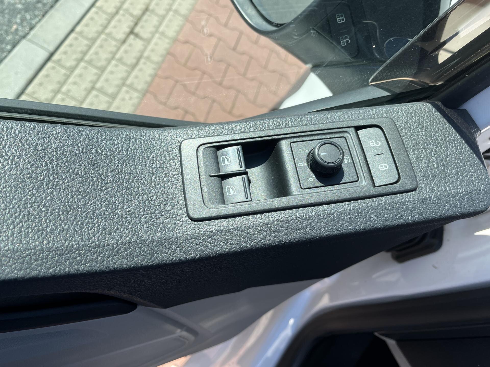 Volkswagen Transporter Kombi 2,0 l 110 kw