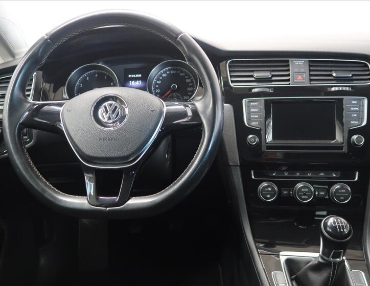 Volkswagen Golf Kombi 1,4 l 92 kw