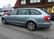Škoda Superb 11