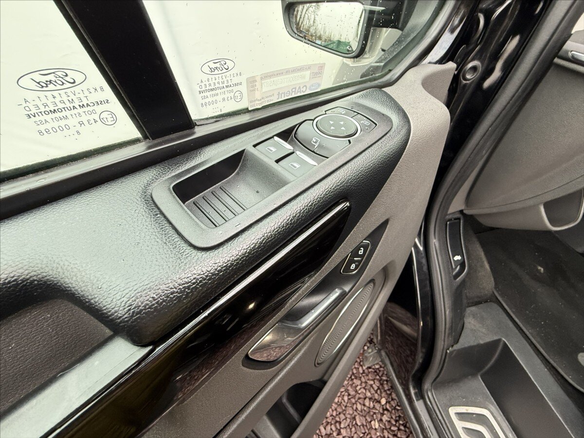 Ford Tourneo Custom MPV 2,0 l 125 kw