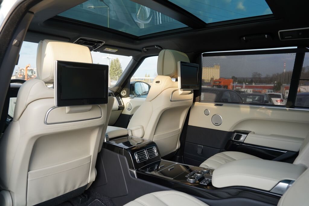 Land Rover Range Rover SUV / Terénní 4,4 l 250 kw