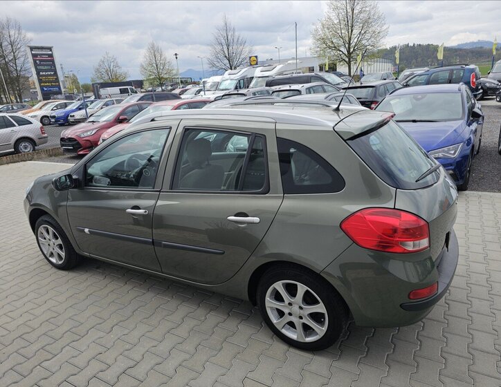 Renault Clio Kombi 1,1 l 55 kw
